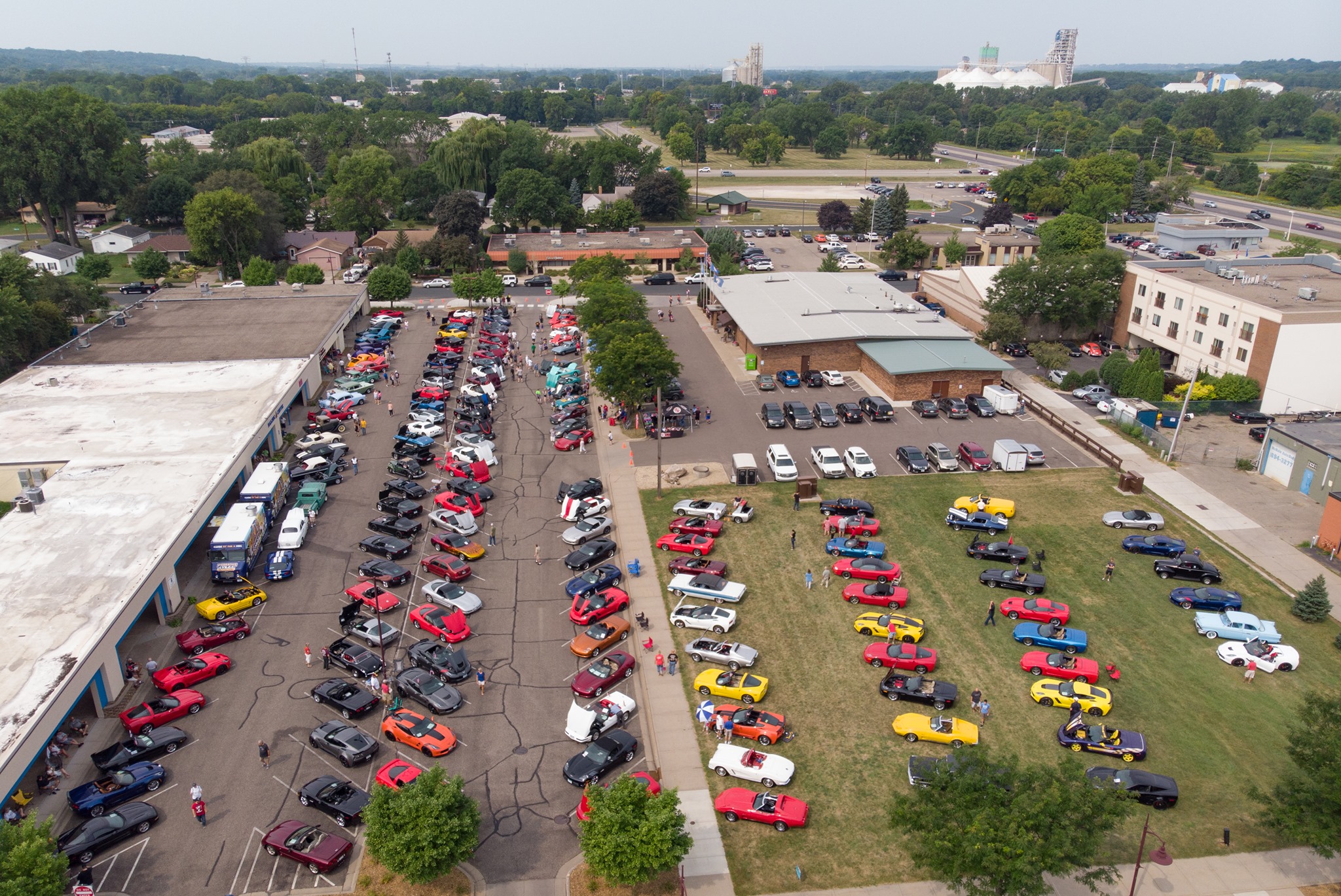 Honoring Heroes on Wheels: Cars for Veterans Donation Drive